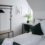 Modernes Mit Boxspringbett, Waschmaschine, Playmobil Funpark شقة زيمدورف