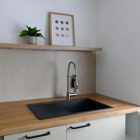 Modernes, Zentrales Mit Boxspringbett Und Waschmaschine * Zirndorf