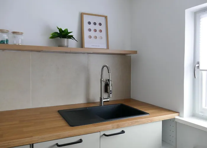 Modernes, Zentrales Mit Boxspringbett Und Waschmaschine * Zirndorf