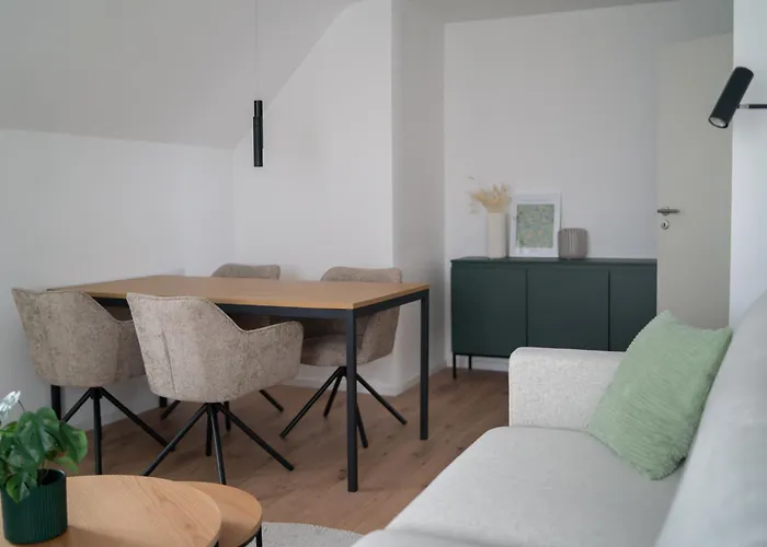 Appartement Modernes, Zentrales Mit Boxspringbett Und Waschmaschine