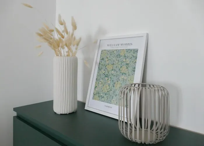 Modernes, Zentrales Mit Boxspringbett Und Waschmaschine Zirndorf
